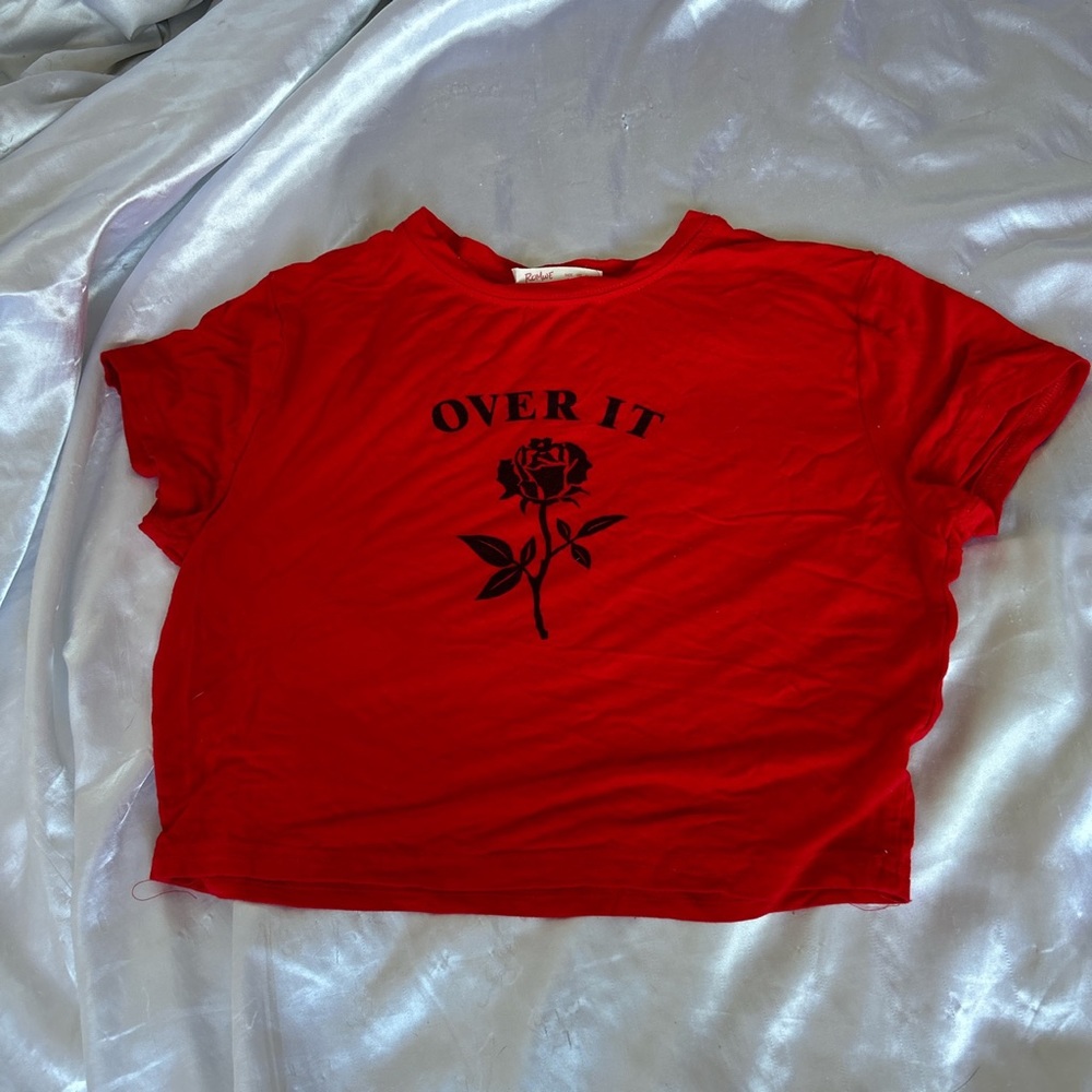 ♡ red crop top ♡